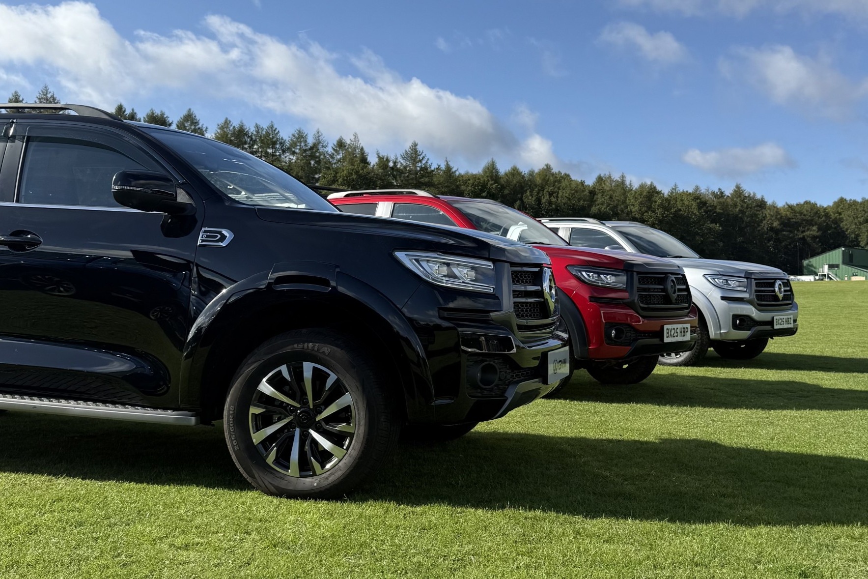 Double Cab Commercial Pick Up with NEV Leasing
